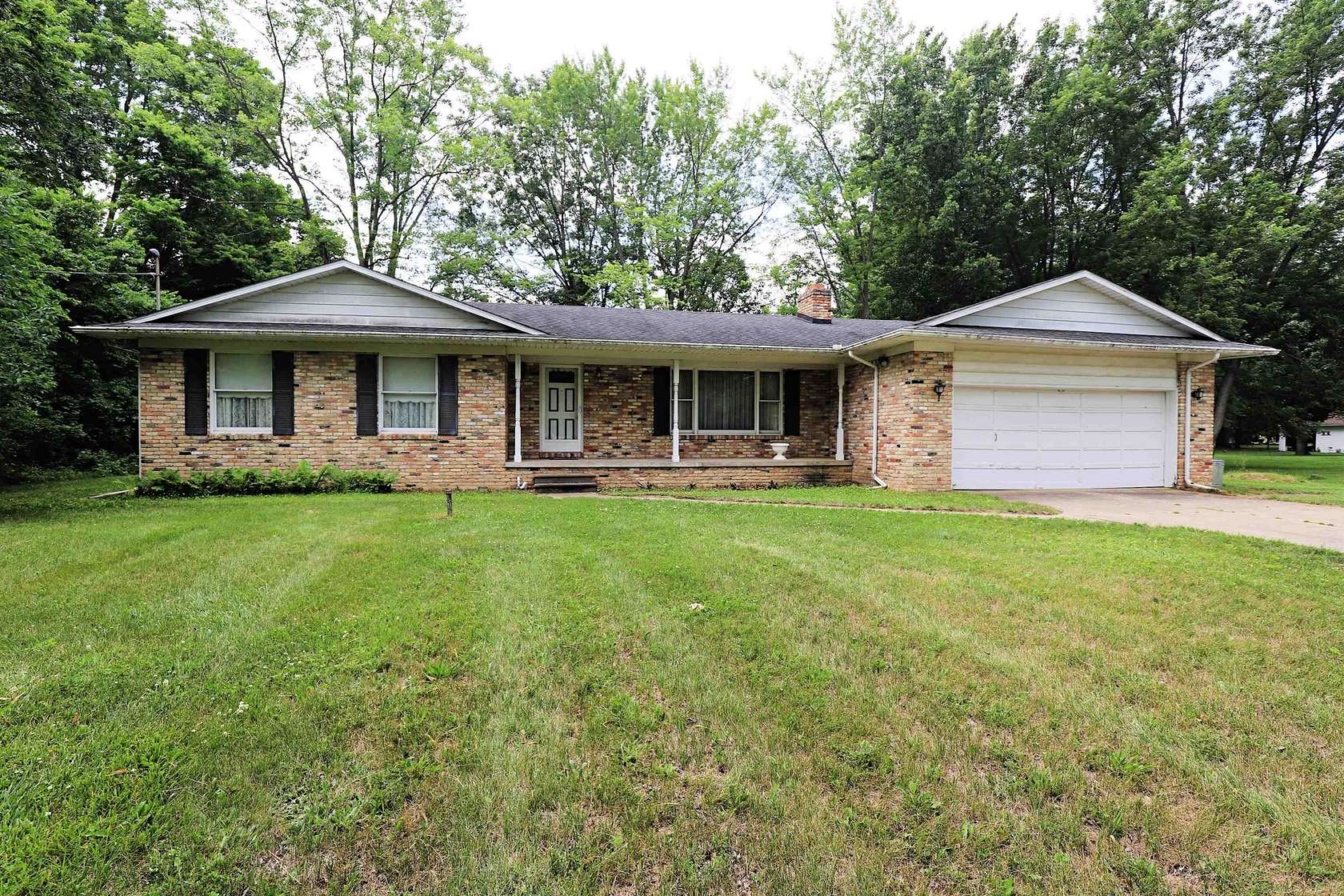 5 Acres of Land with Home for Sale in Flushing, Michigan