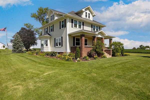 5.6 Acres of Land with Home for Sale in Shellsburg, Iowa