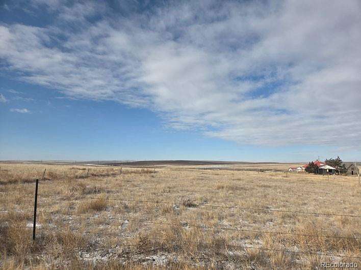 3,355 Acres of Land for Sale in Deer Trail, Colorado