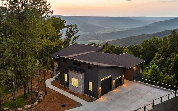 1.89 Acres of Land with Home for Sale in Jasper, Tennessee