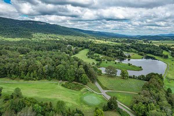 5 Acres of Residential Land for Sale in Dunlap, Tennessee
