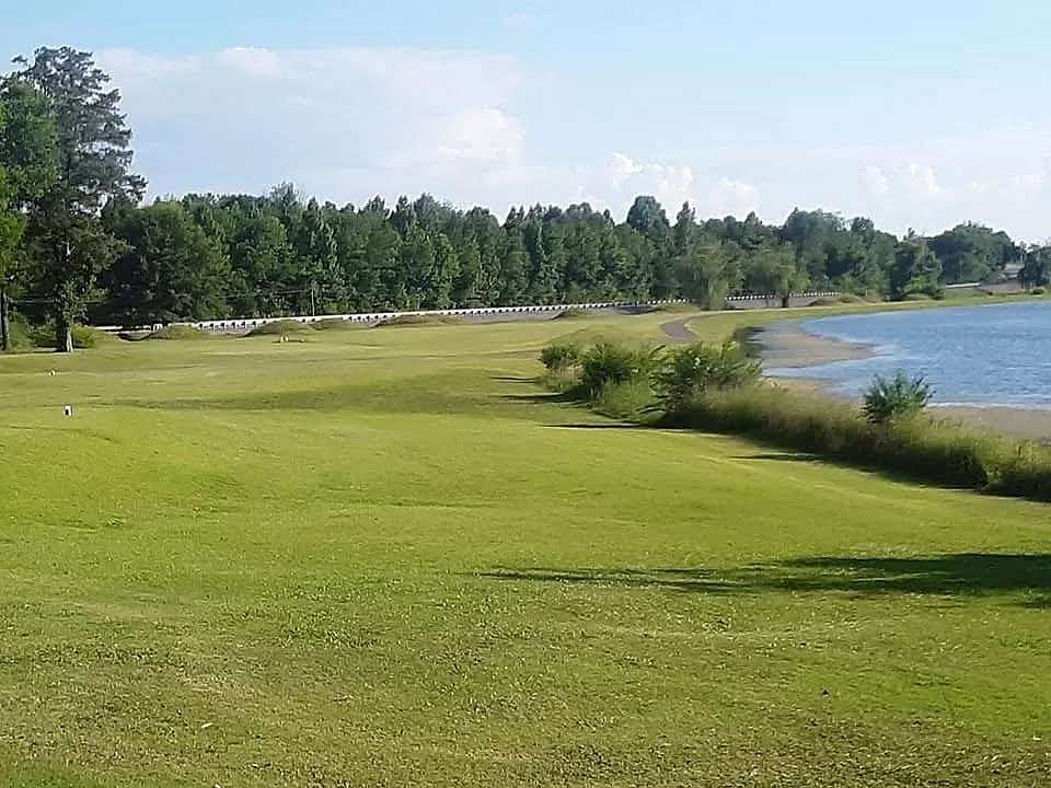 13 Acres of Mixed-Use Land for Sale in Dunlap, Tennessee