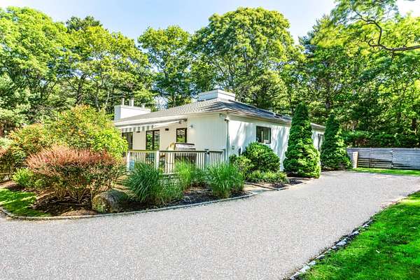 1.8 Acres of Land with Home for Lease in East Hampton, New York