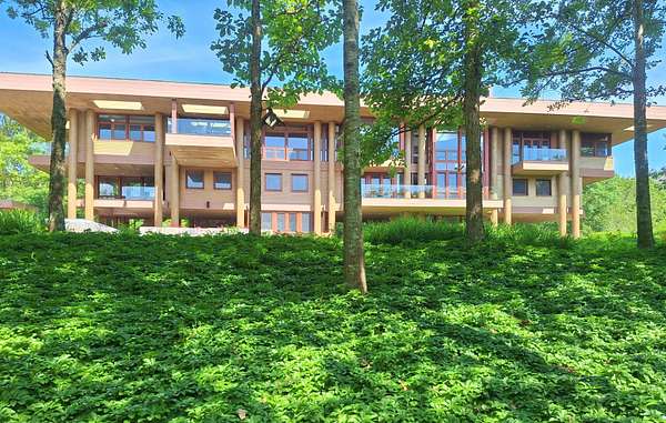 10 Acres of Land with Home for Lease in Water Mill, New York