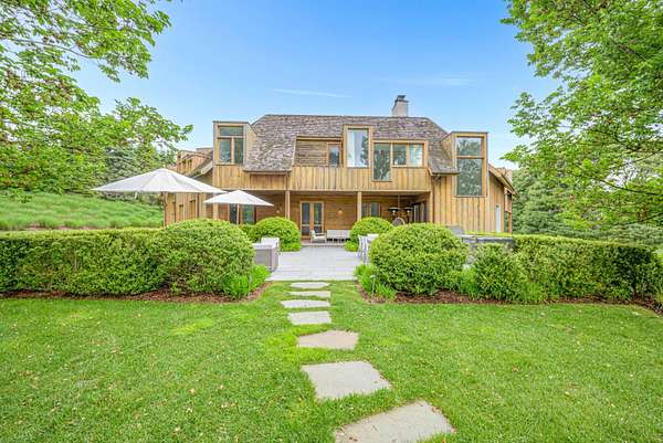 5.1 Acres of Land with Home for Lease in Water Mill, New York