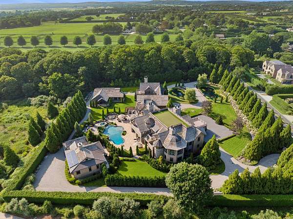 3.27 Acres of Land with Home for Lease in Bridgehampton, New York