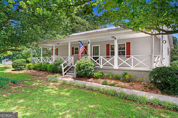 29.2 Acres of Agricultural Land with Home for Sale in Lavonia, Georgia