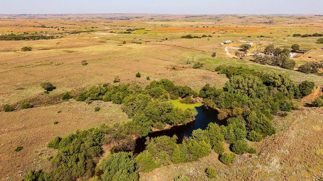 80 Acres of Land for Sale in Mooreland, Oklahoma