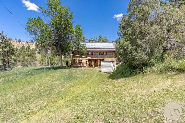 10 Acres of Land with Home for Sale in Billings, Montana