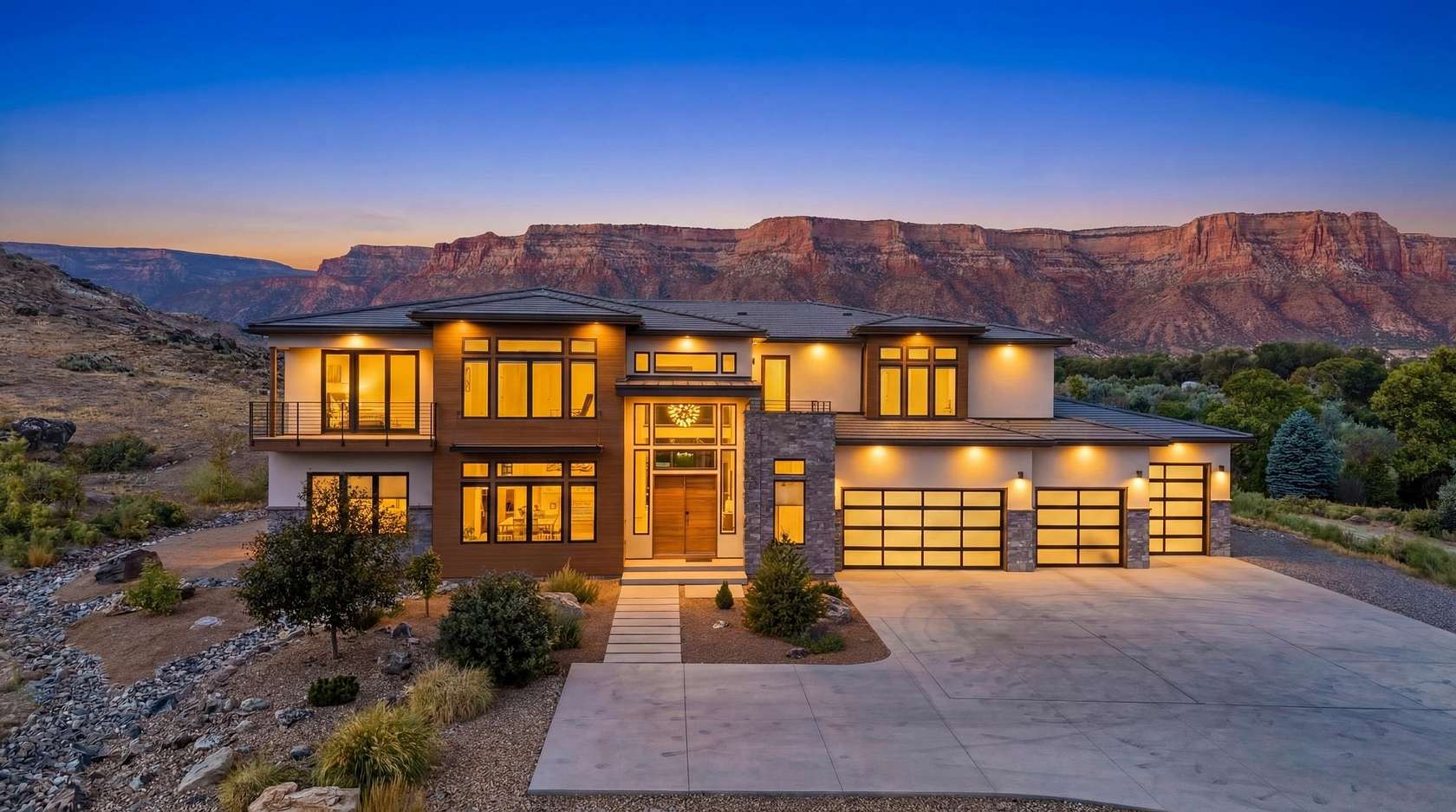 2.32 Acres of Land with Home for Sale in Grand Junction, Colorado