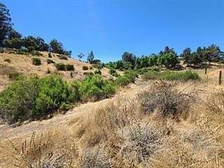 2.5 Acres of Residential Land for Sale in King City, California