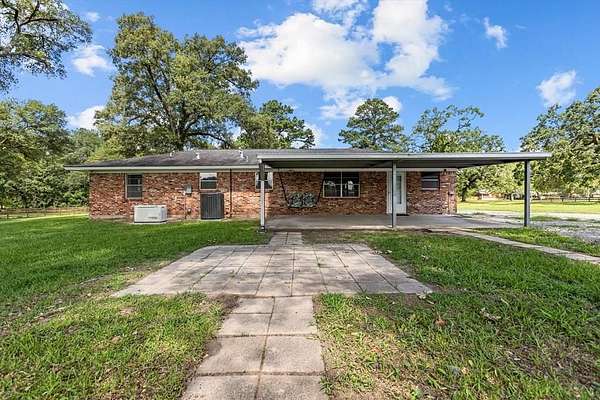 2.5 Acres of Land with Home for Sale in Lufkin, Texas