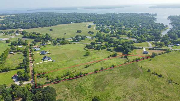 3.18 Acres of Residential Land for Sale in Tool, Texas