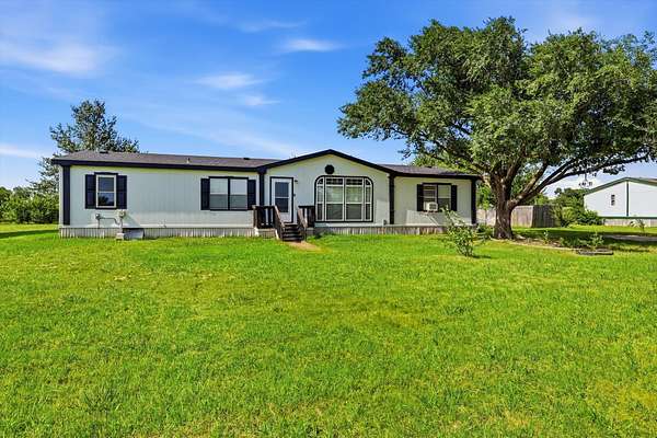 2.5 Acres of Land with Home for Sale in Sanger, Texas
