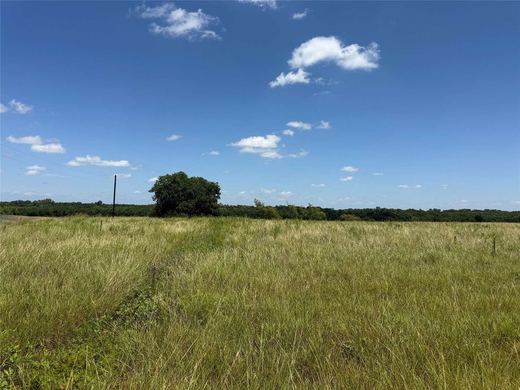 6.12 Acres of Residential Land for Sale in Honey Grove, Texas