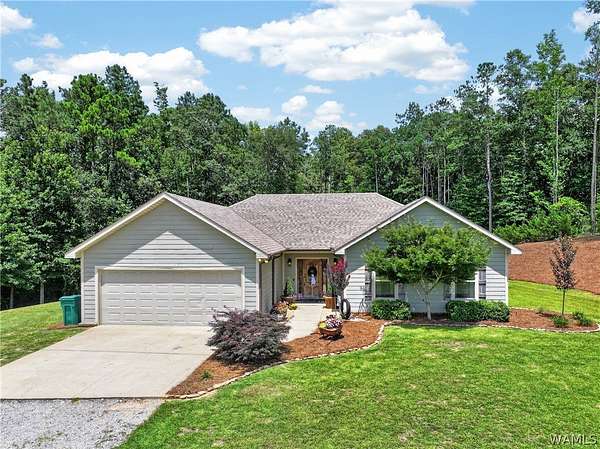 1.89 Acres of Land with Home for Sale in Buhl, Alabama