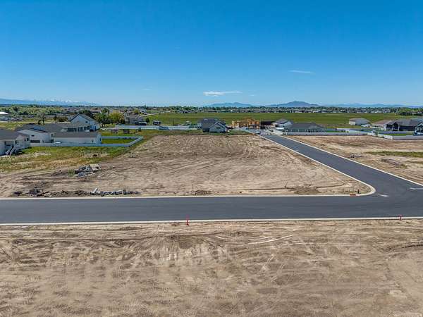 0.46 Acres of Residential Land for Sale in Hooper, Utah