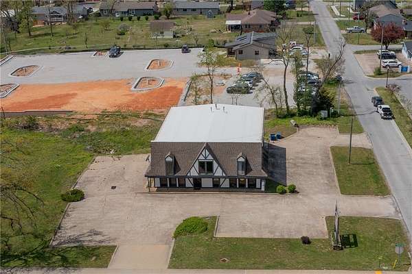 0.93 Acres of Commercial Land for Lease in Bentonville, Arkansas