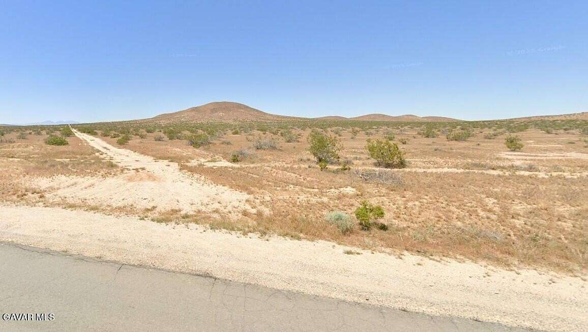 5 Acres of Land for Sale in North Edwards, California