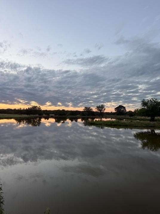 105 Acres of Land for Sale in Blossom, Texas