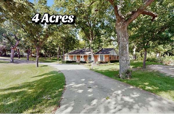 4 Acres of Land with Home for Sale in DeSoto, Texas