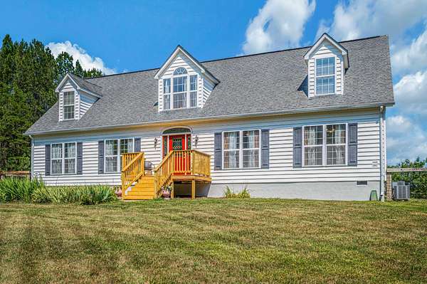 22.3 Acres of Land with Home for Sale in Louisa, Virginia