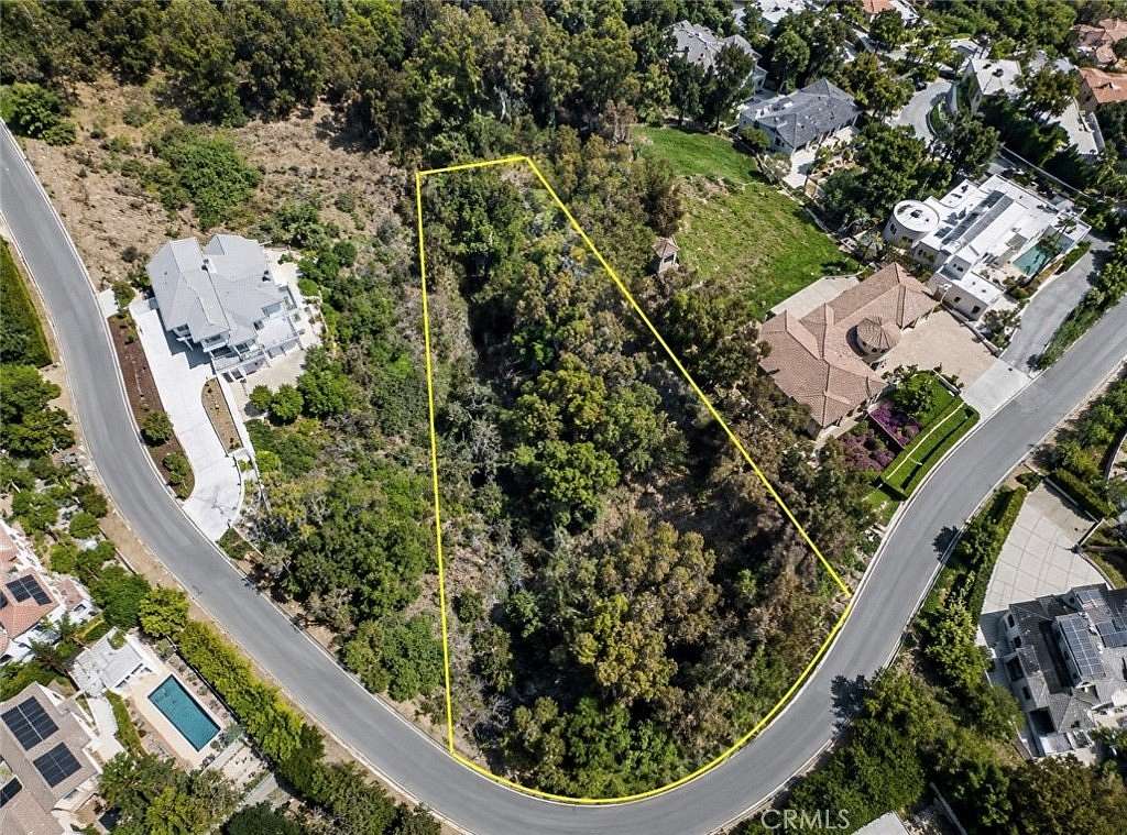 0.65 Acres of Land for Sale in Santa Ana, California