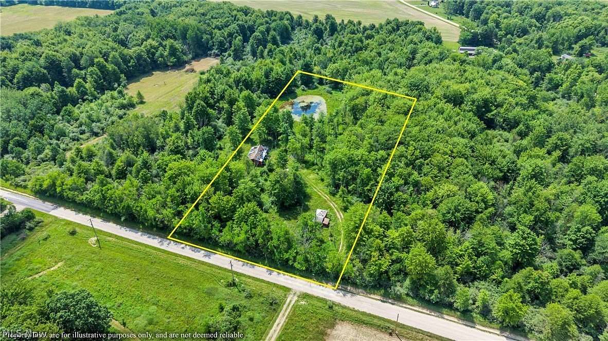 5 Acres of Land with Home for Sale in Rome, Ohio