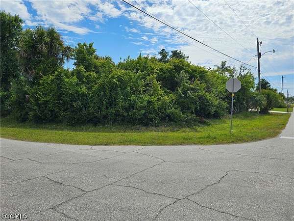 0.25 Acres of Land for Sale in Englewood, Florida