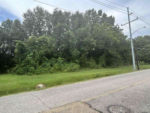 0.3 Acres of Residential Land for Sale in Baton Rouge, Louisiana