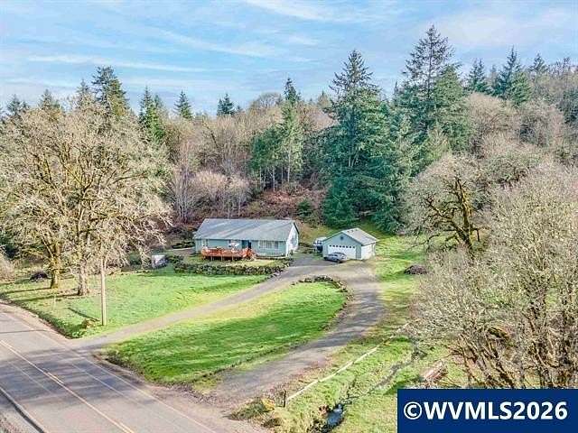 21 Acres of Land with Home for Sale in Lebanon, Oregon