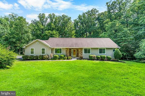 2.48 Acres of Land with Home for Lease in Laurel, Maryland