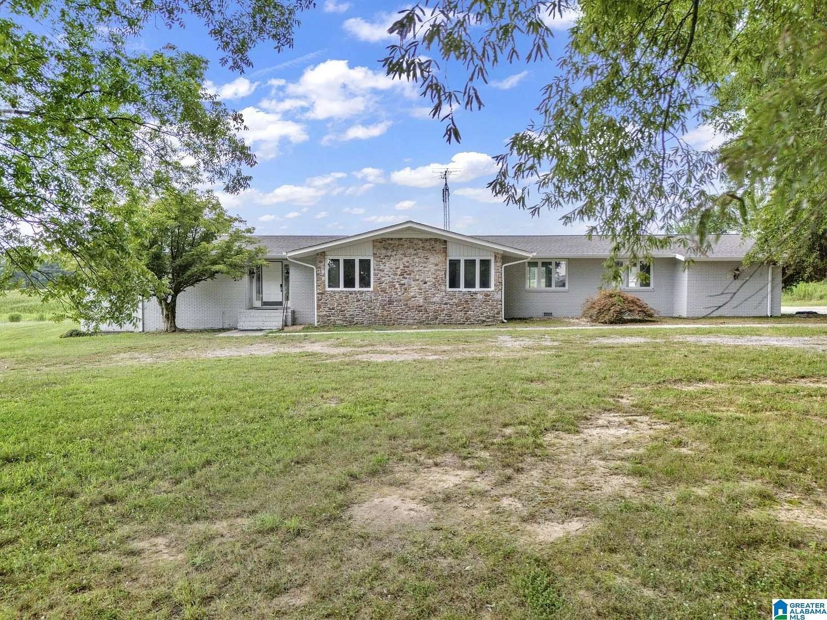 3 Acres of Land with Home for Sale in Vinemont, Alabama