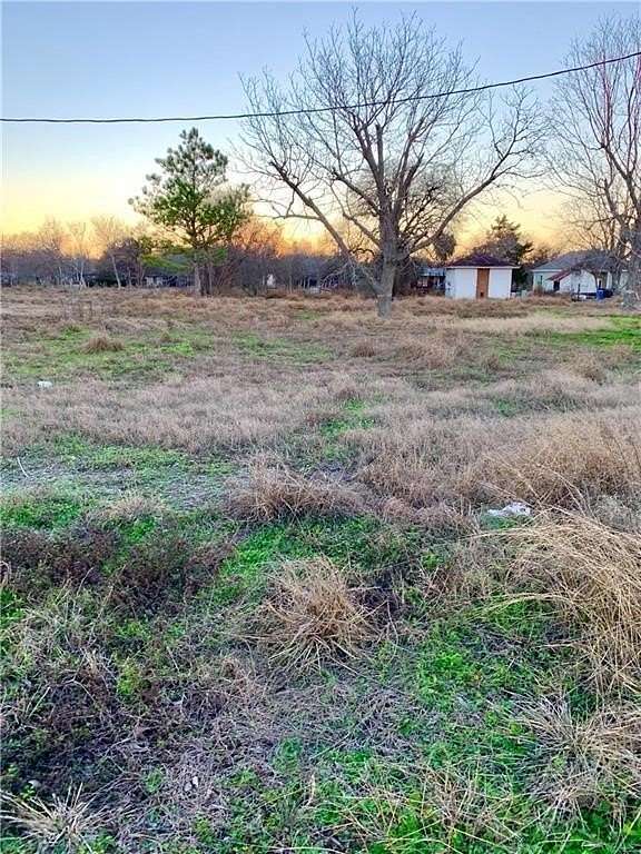 1.46 Acres of Land for Sale in Skidmore, Texas