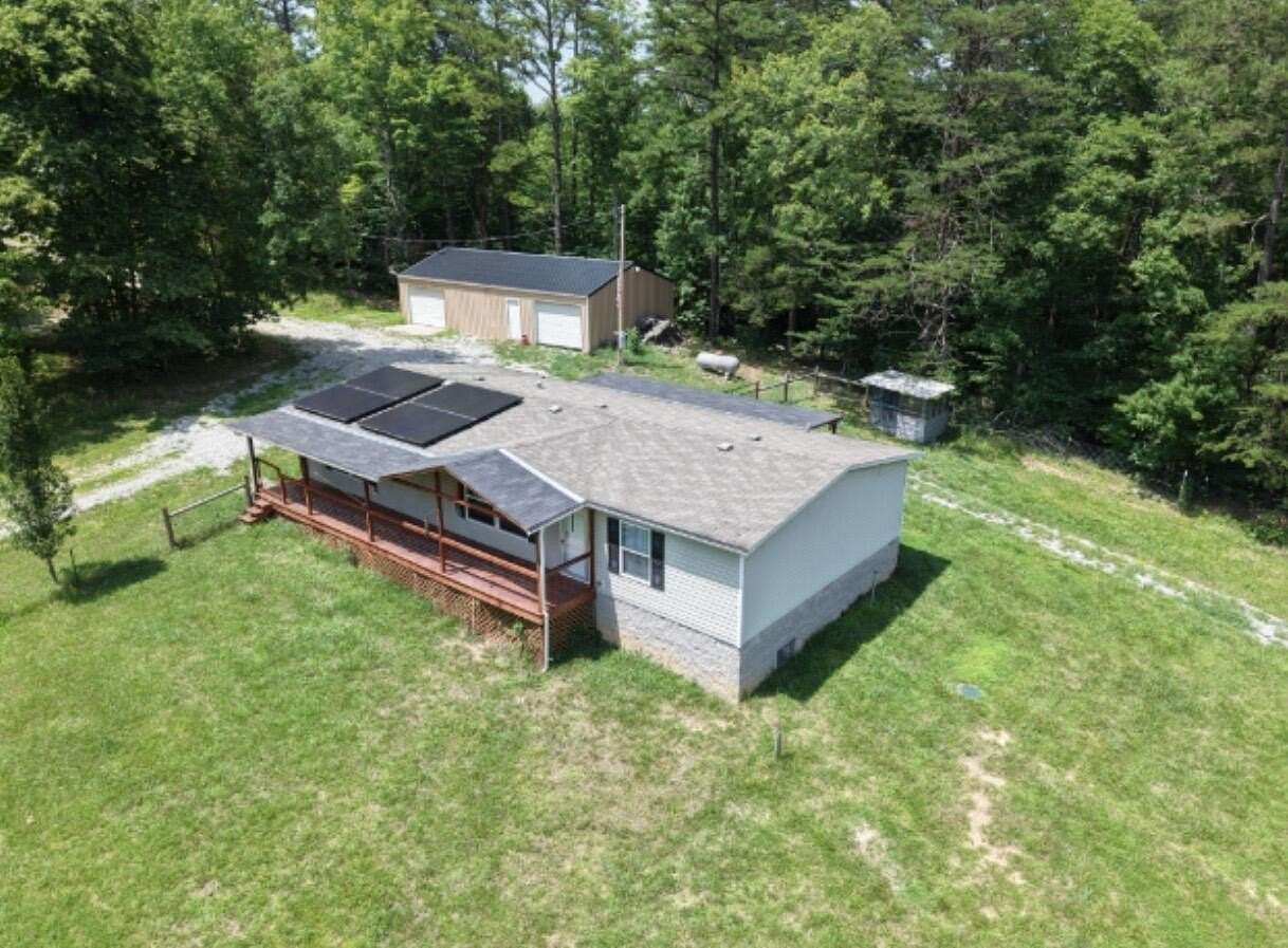 21.3 Acres of Land with Home for Sale in Somerset, Kentucky