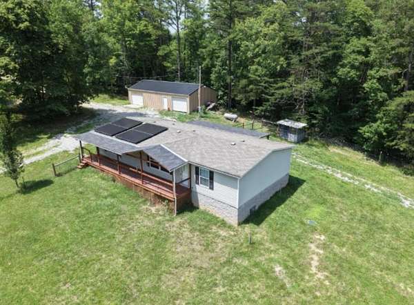 21.3 Acres of Land with Home for Sale in Somerset, Kentucky