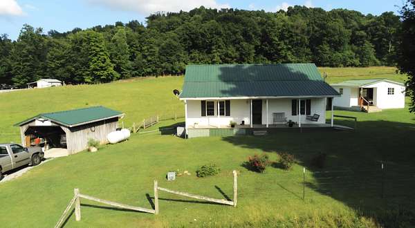 34.5 Acres of Land with Home for Sale in Monticello, Kentucky