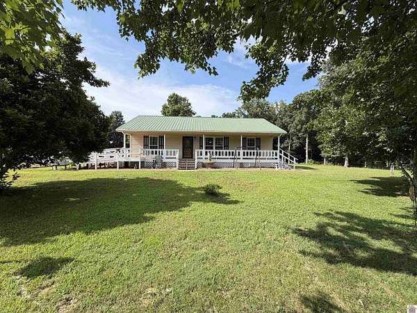 3.5 Acres of Land with Home for Sale in Eddyville, Kentucky