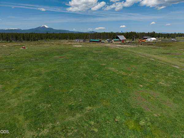 6,866 Acres of Land with Home for Sale in Chiloquin, Oregon