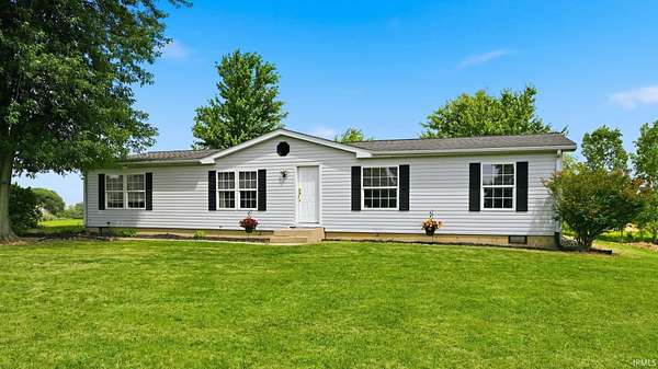 5 Acres of Land with Home for Sale in Pierceton, Indiana