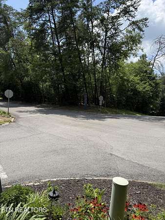 0.91 Acres of Residential Land for Sale in Lenoir City, Tennessee