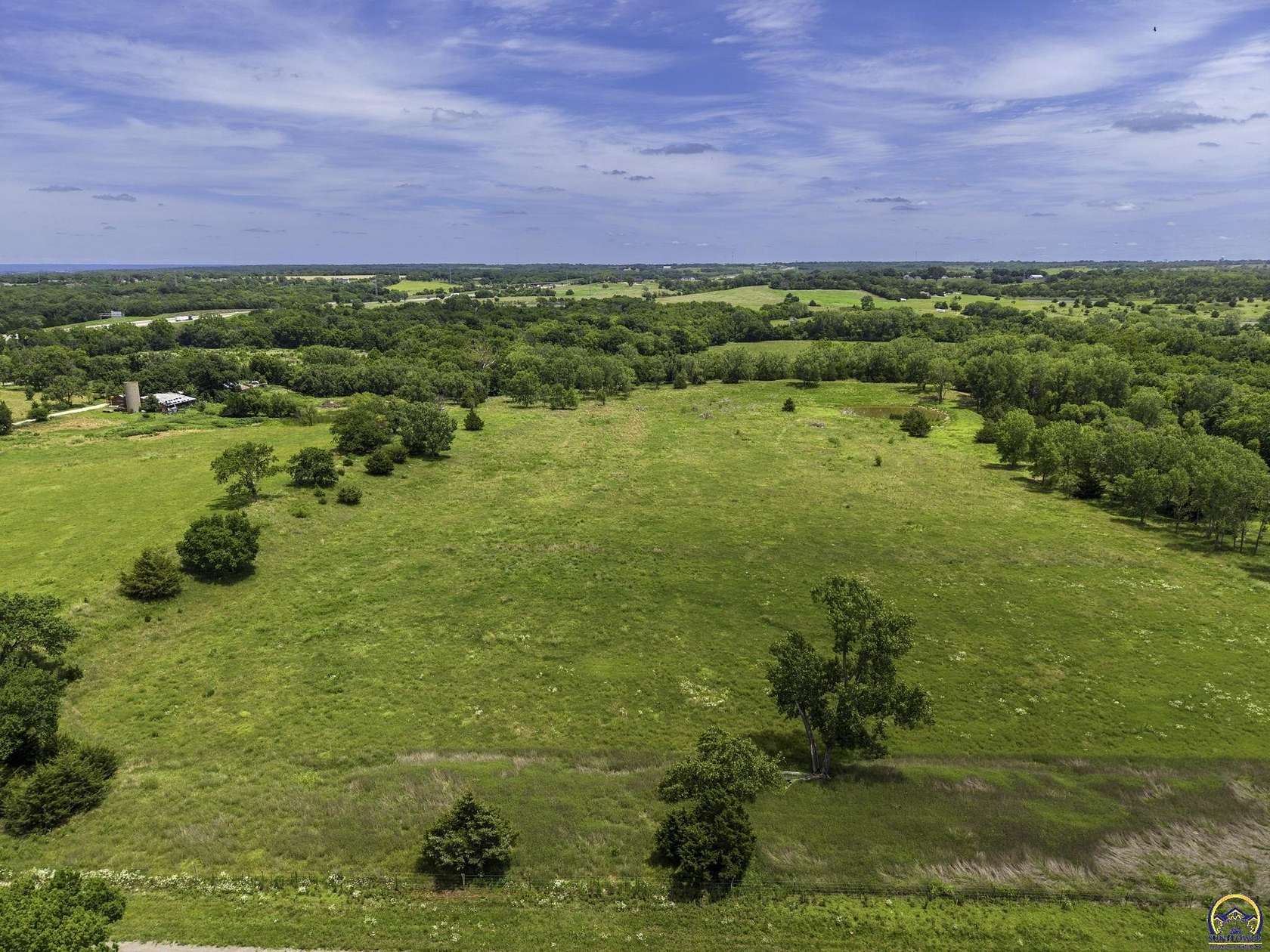 8.79 Acres of Residential Land for Sale in Tecumseh, Kansas