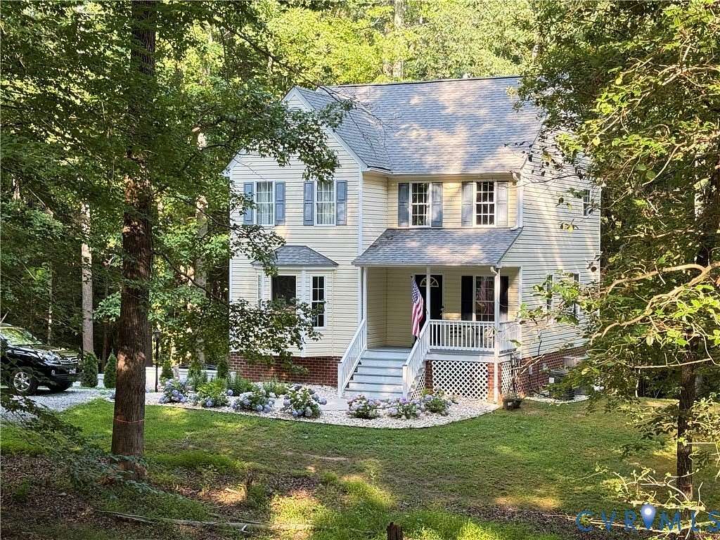 2.25 Acres of Land with Home for Sale in New Kent, Virginia