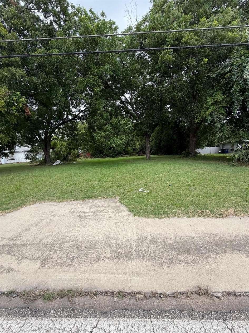 0.55 Acres of Residential Land for Sale in Dallas, Texas