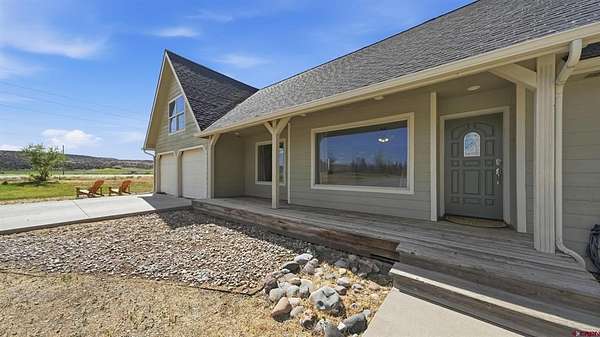 1.5 Acres of Land with Home for Sale in Montrose, Colorado
