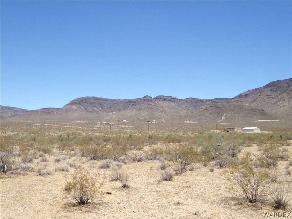 10 Acres of Land for Sale in Golden Valley, Arizona