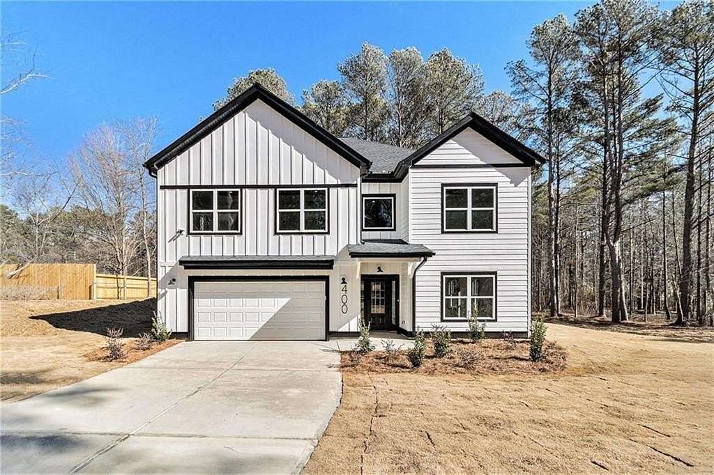 1.63 Acres of Land with Home for Sale in Oxford, Georgia