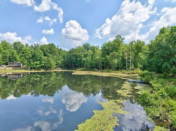 36 Acres of Land for Sale in Crossville, Tennessee