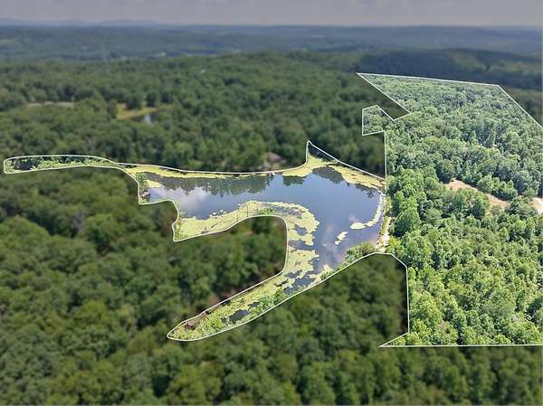 36 Acres of Land for Sale in Crossville, Tennessee