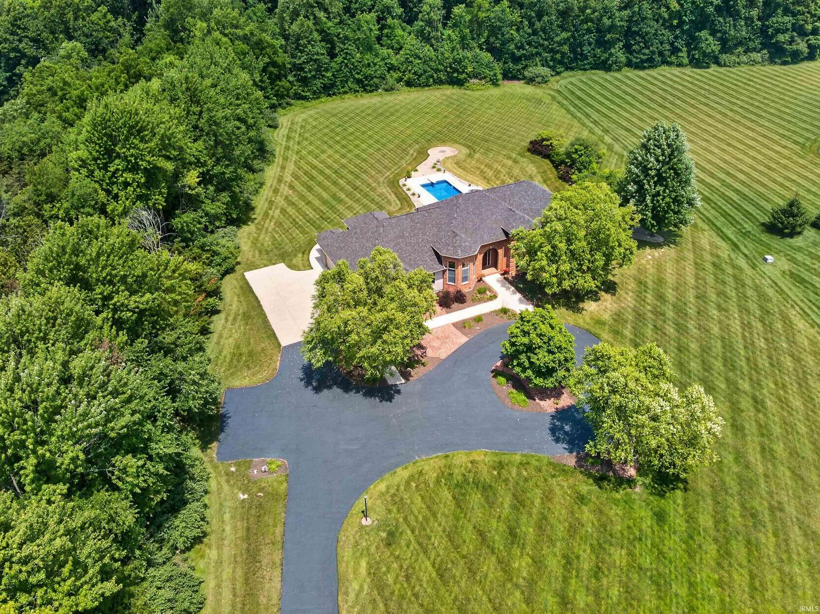 5.2 Acres of Land with Home for Sale in Fort Wayne, Indiana